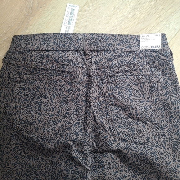 Code Bleu Chelsea Black Patterned Straight Leg Pants NWT - Picture 9 of 10